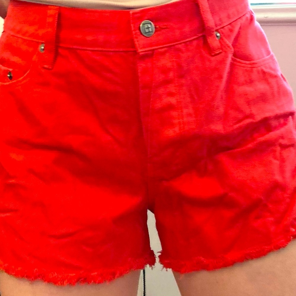 COPY - NWT Ksubi low-rise Jing shorts, high mid-waisted red denim BRAND NEW w/ … - Picture 13 of 15